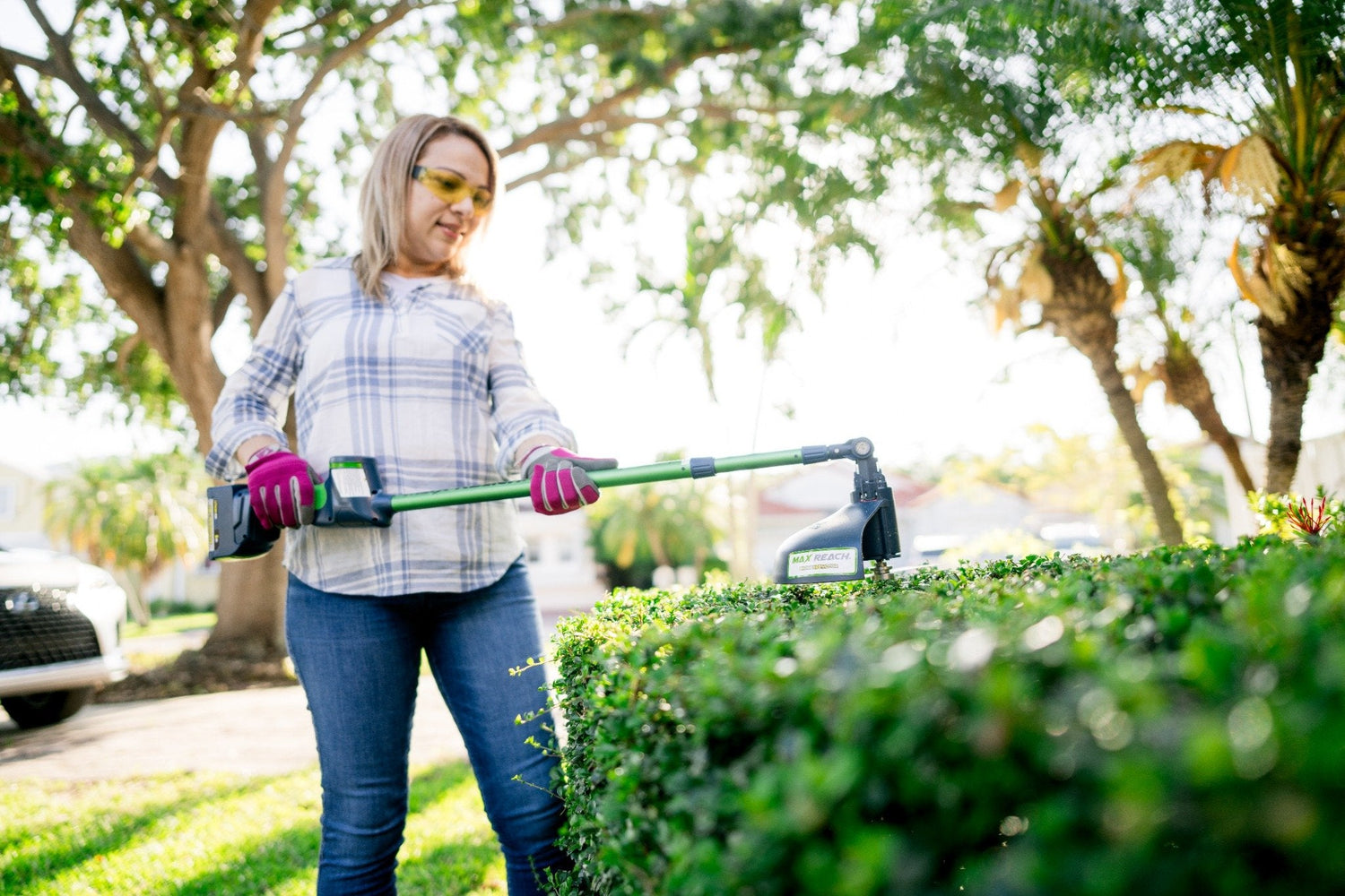 POLE HEDGE TRIMMER